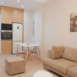 Apartamento Centaurus, Tirana
